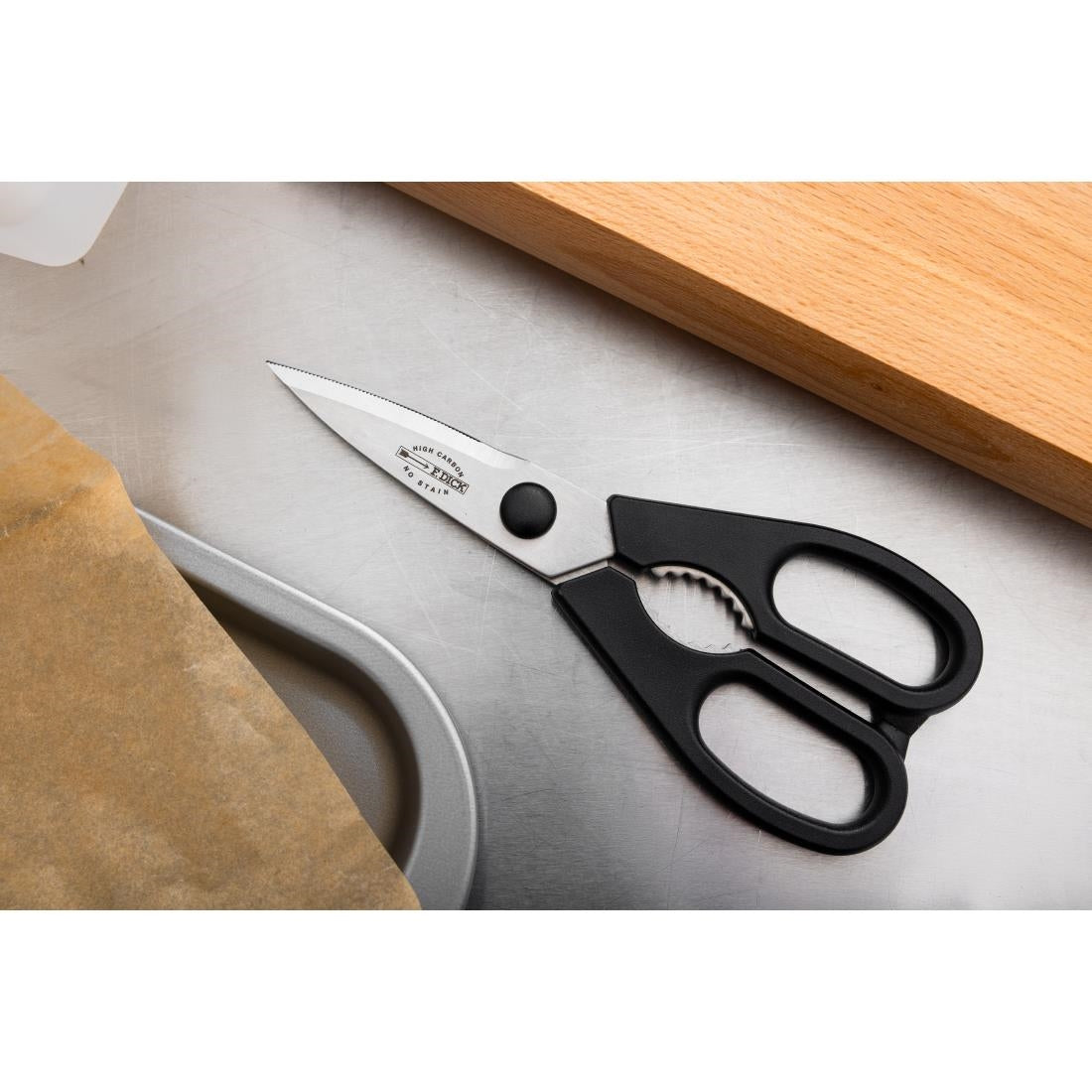GD789 Dick keukenschaar 20cm