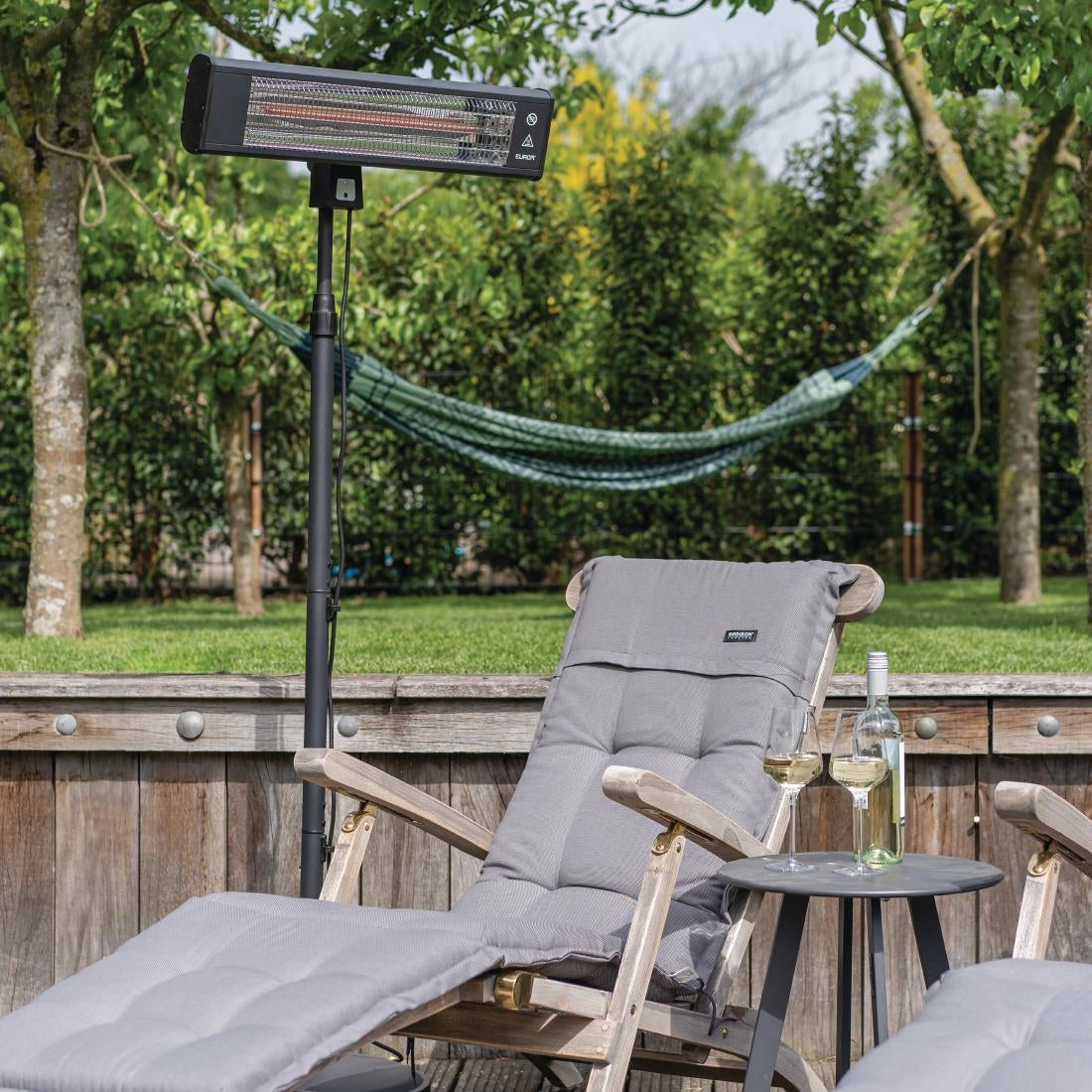 FN199 Eurom elektrische terrasverwarmer TH1800S met afstandsbediening