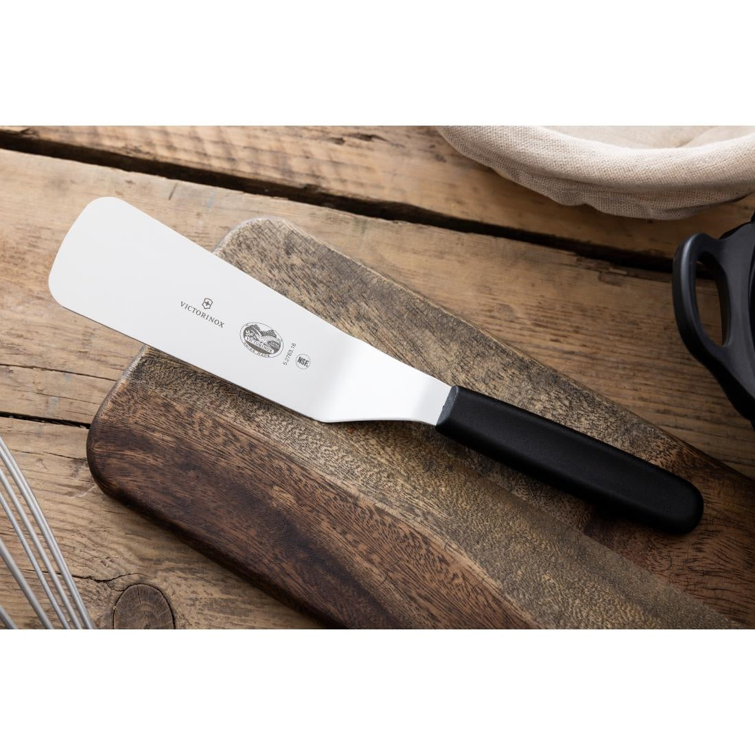 DN912 Victorinox Fibrox paletmes 15,5cm
