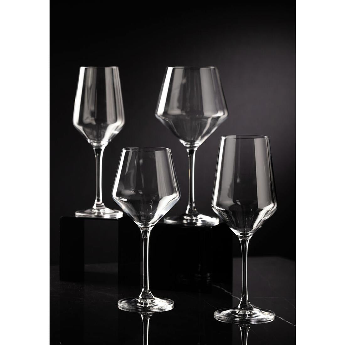 DX908 Utopia Murray Rode Wijnglazen 560ml (6 stuks)