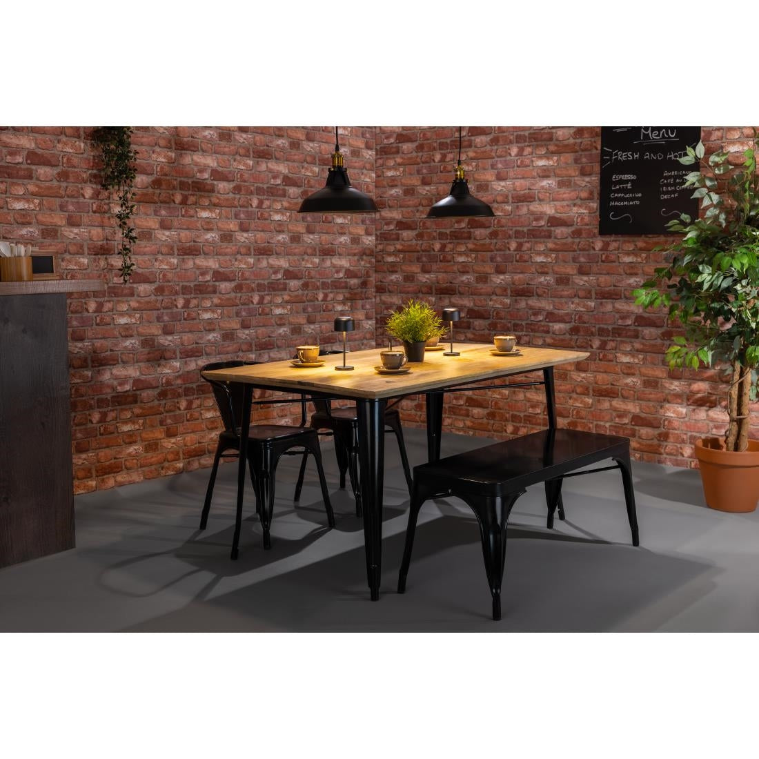 JA328 Bolero Bistro Metalen Bank Zwart 1000mm (2 stuks)
