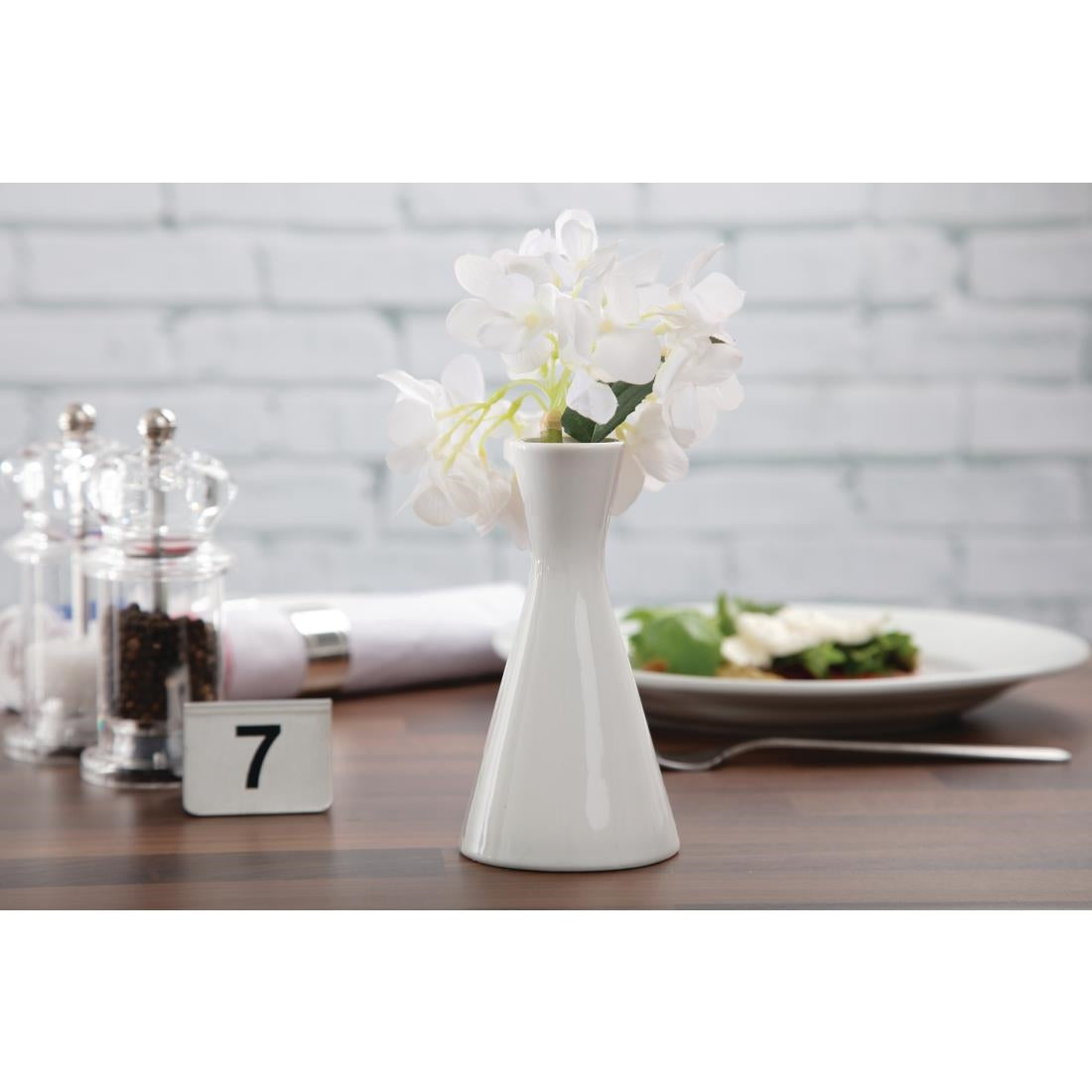 CB701 Olympia Whiteware porseleinen vaasjes (6 stuks)