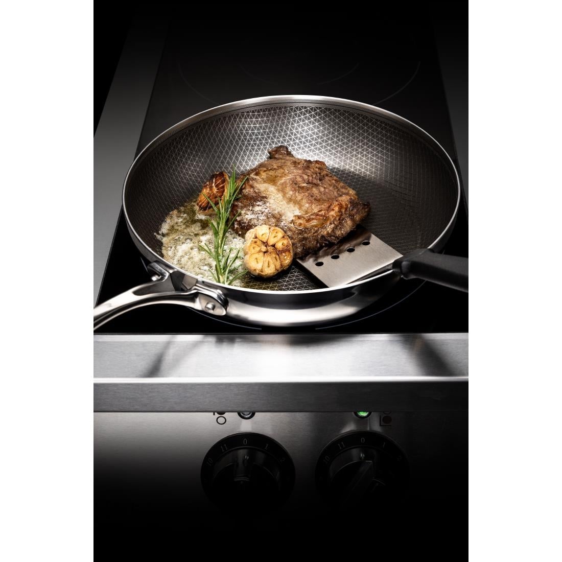 GP188 Vogue Tri-Shield Roestvrijstalen Koekenpan met Clad Coating, 24 cm