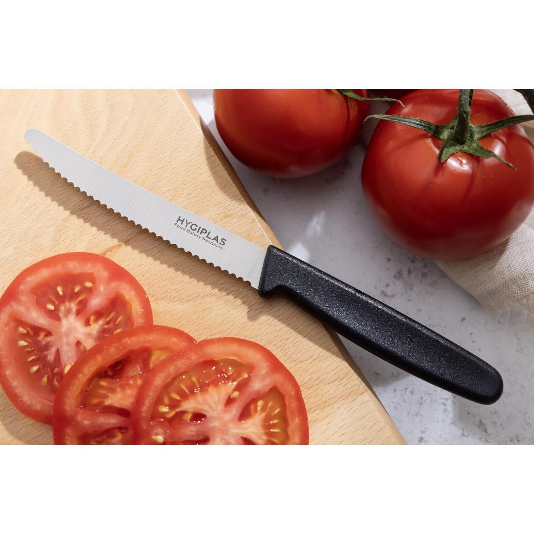 CF897 Hygiplas gekarteld tomatenmes 10cm zwart