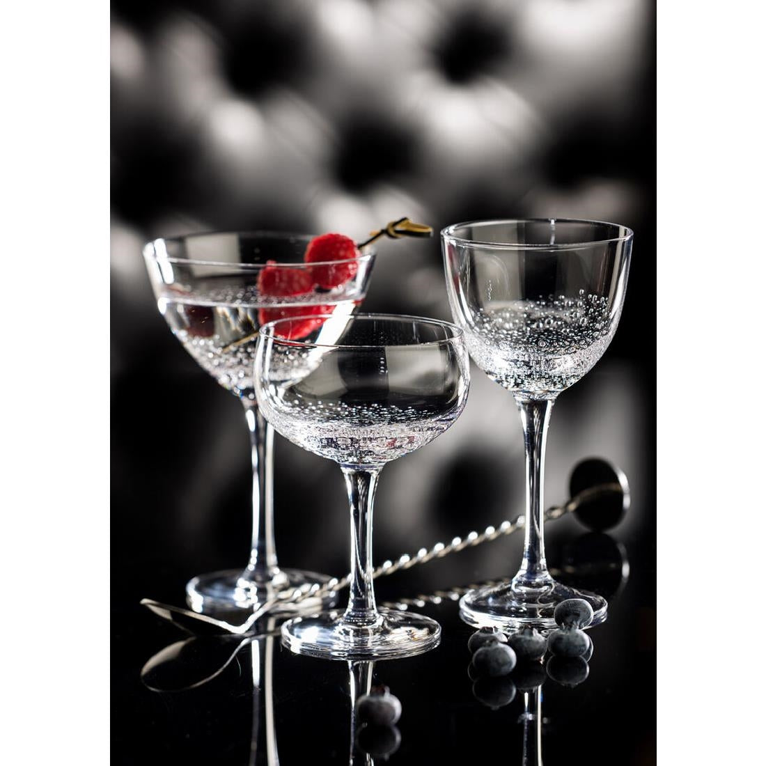HY513 Utopia Botanist Martini 18Cl (6 stuks)