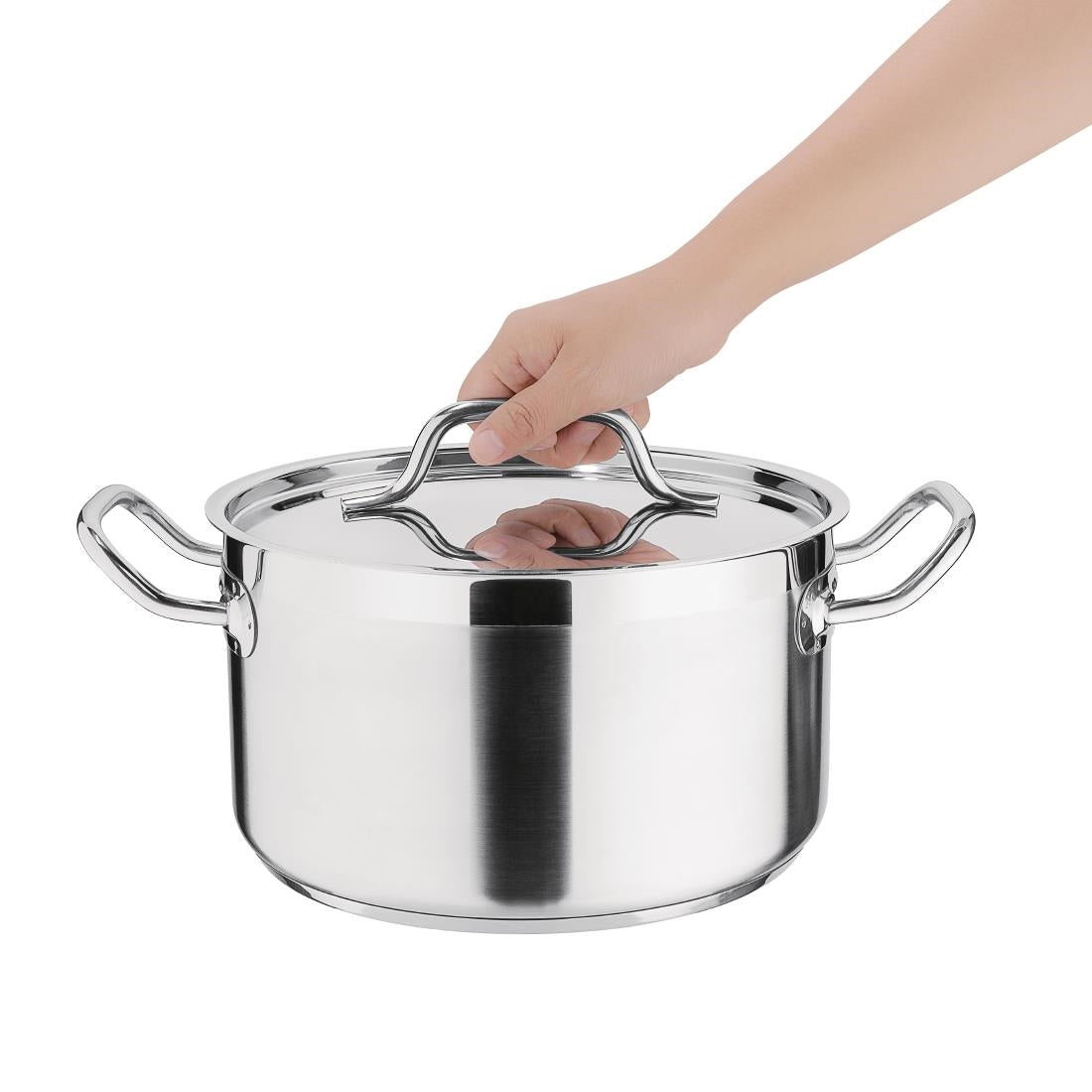 DB254 Nisbets Essentials RVS inductie kookpan 24cm 5,6Ltr