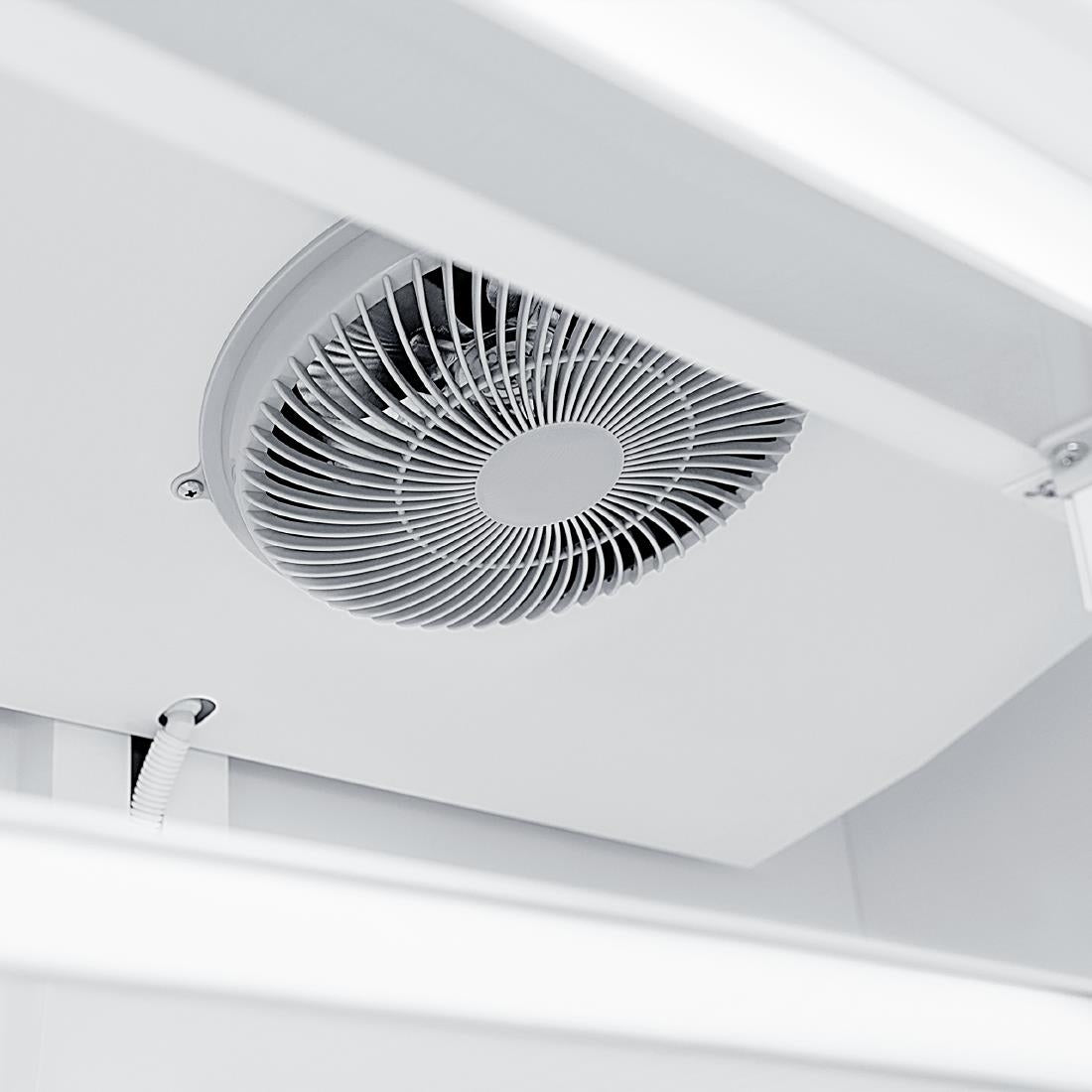 GE769 Polar G-serie driedeurs displaykoeling 1300L