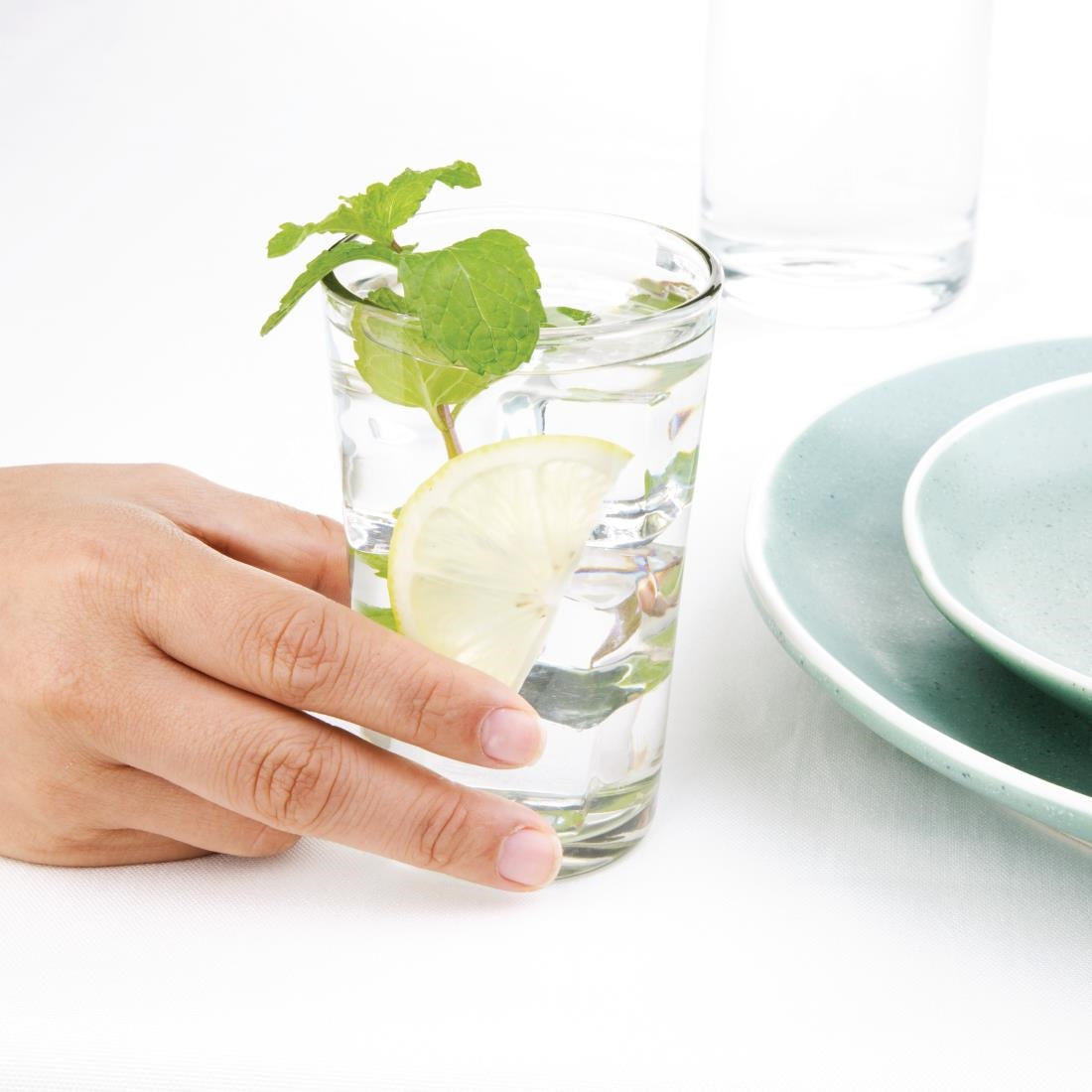 FA571 Nisbets Essentials Tumblers 230ml (12 Stuks)