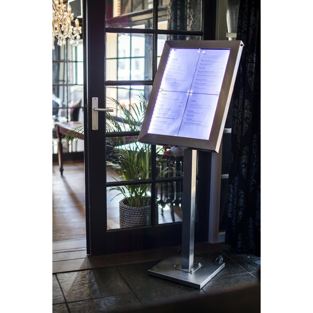 DP704 Securit RVS Gekleurd LED 4XA4 display met paal en voet