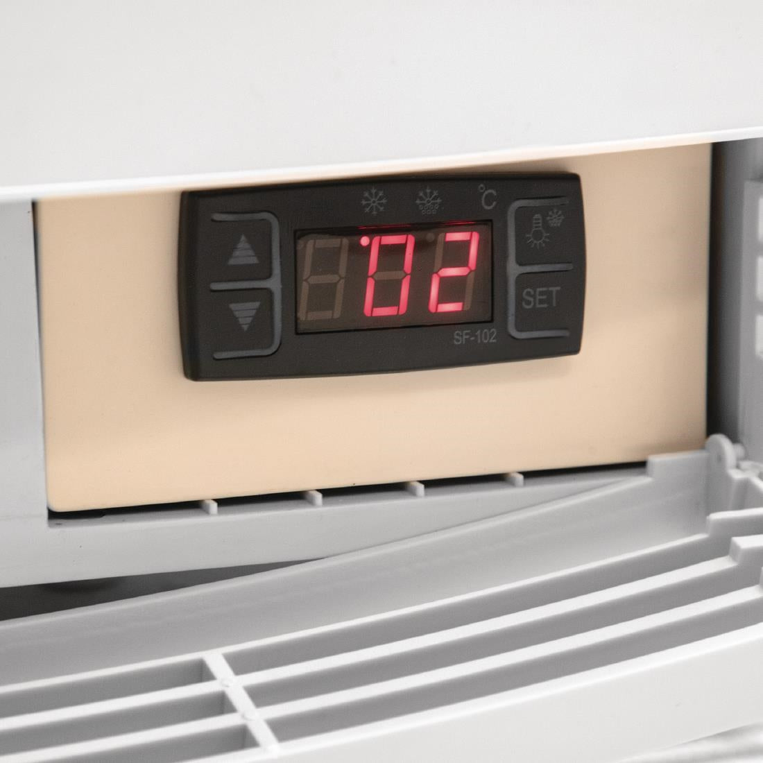 CB507 Polar C-serie koelvitrine met gebogen deuren 86L wit