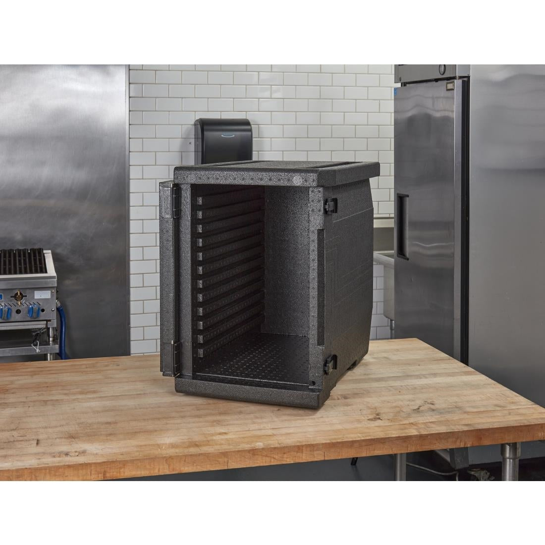 DW565 Cambro Cam GoBox geïsoleerde voedselcontainer 86Ltr
