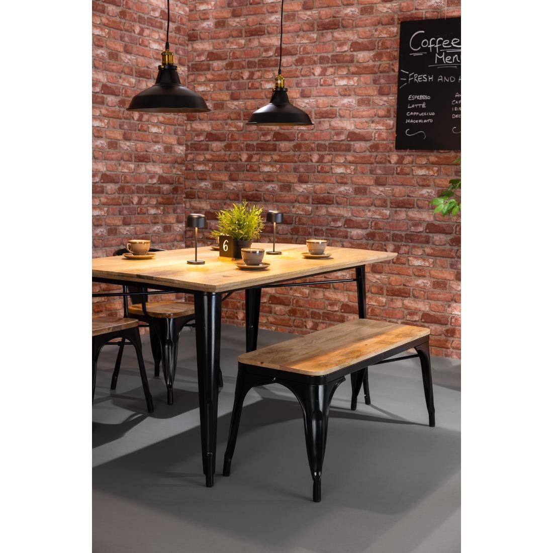 HZ814 Bolero Bistro Bank Van Mangohout En Zwarte Poten 1000mm (2 stuks)
