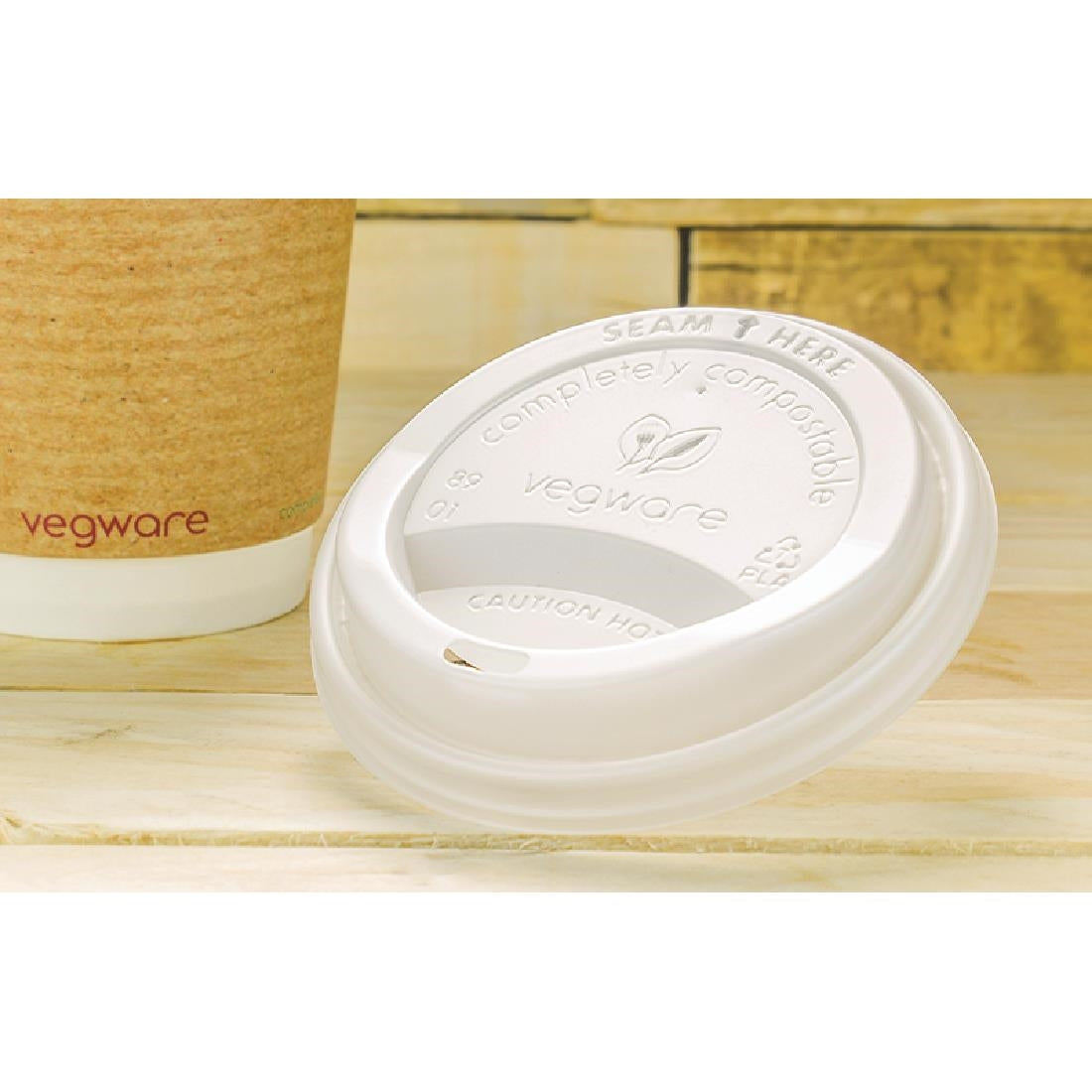 GH023 Vegware composteerbare deksels voor 34 en 45cl koffiebekers (1000 stuks)