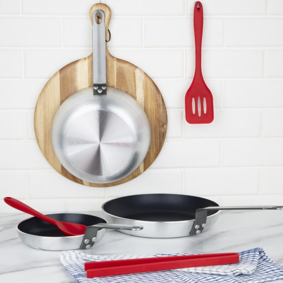 SA691 Vogue Cook Like A Pro 3-Delige Koekenpannen- En Sauteerpannenset Met Antiaanbaklaag