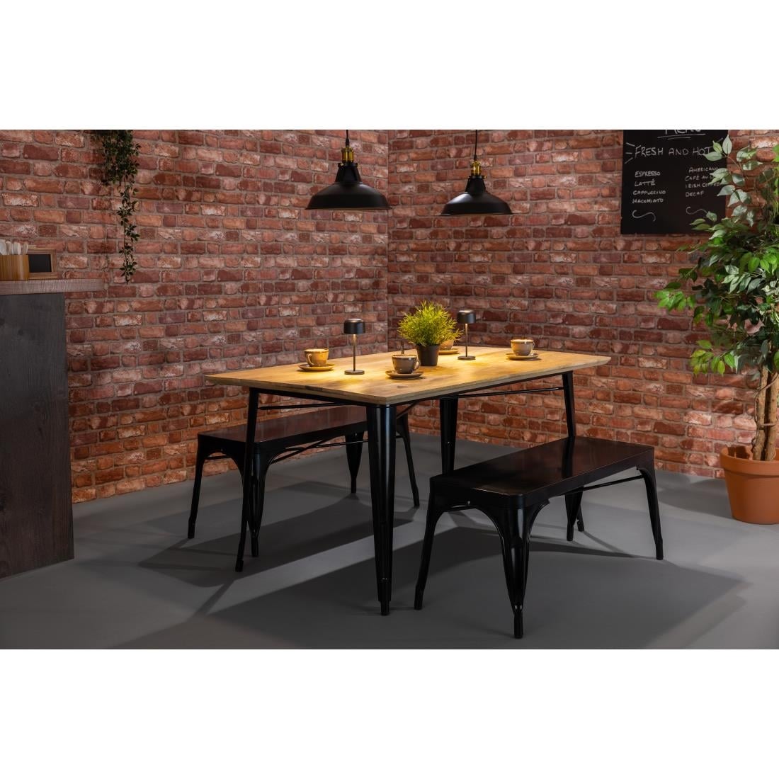 JA328 Bolero Bistro Metalen Bank Zwart 1000mm (2 stuks)