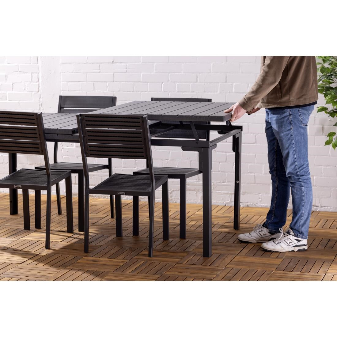 HW526 Bolero Valletta Grijs Gelat Lattenverlengbare Buiteneetkamertafel