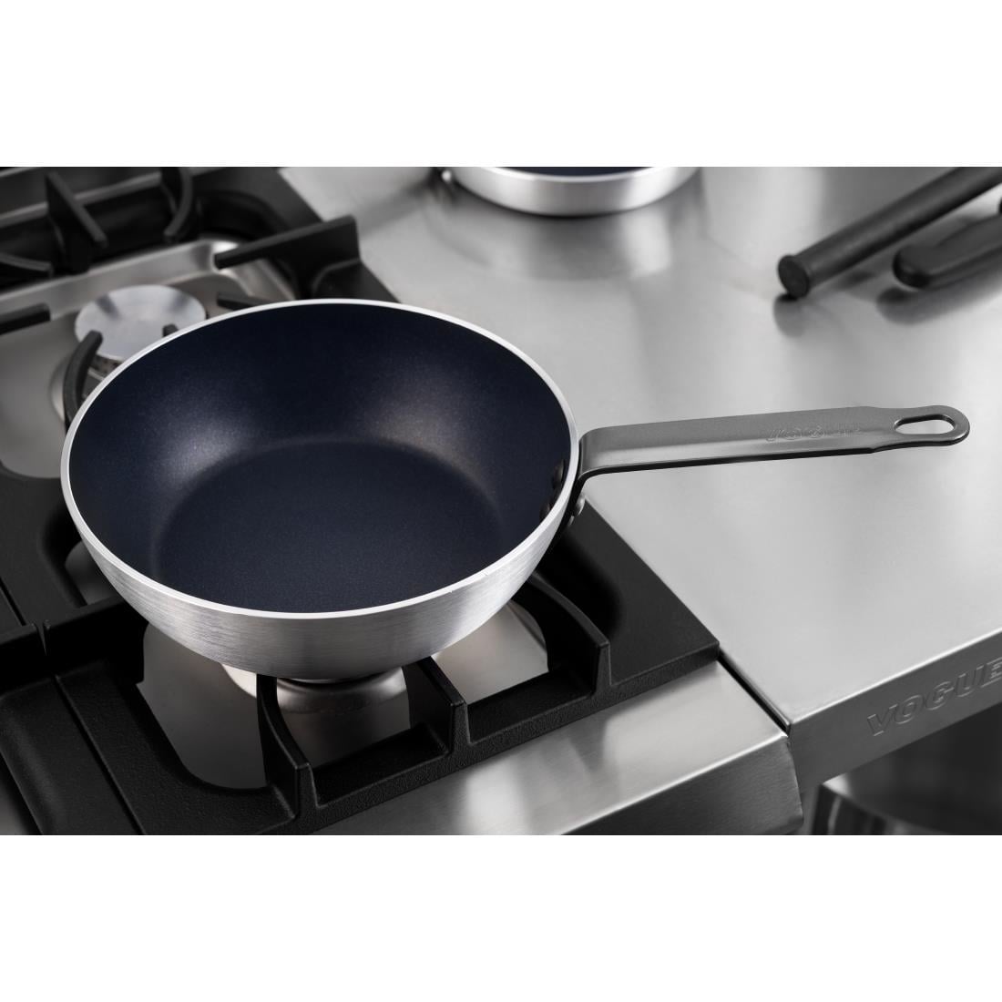 T355 Vogue anti-aanbak aluminium conische sauteuse 24cm