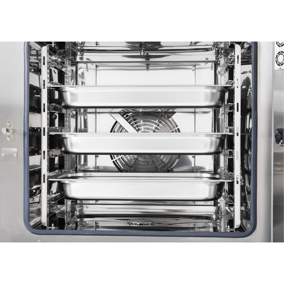 SA771 Buffalo Vrijstaande Smart Touchscreen Combi Oven 7 x GN 1/1 Met Installatie Kit En Afzuigkap