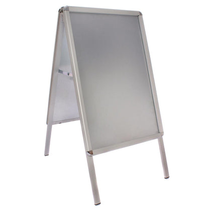 GG882 Aluminium stoepbord A2 klapbord
