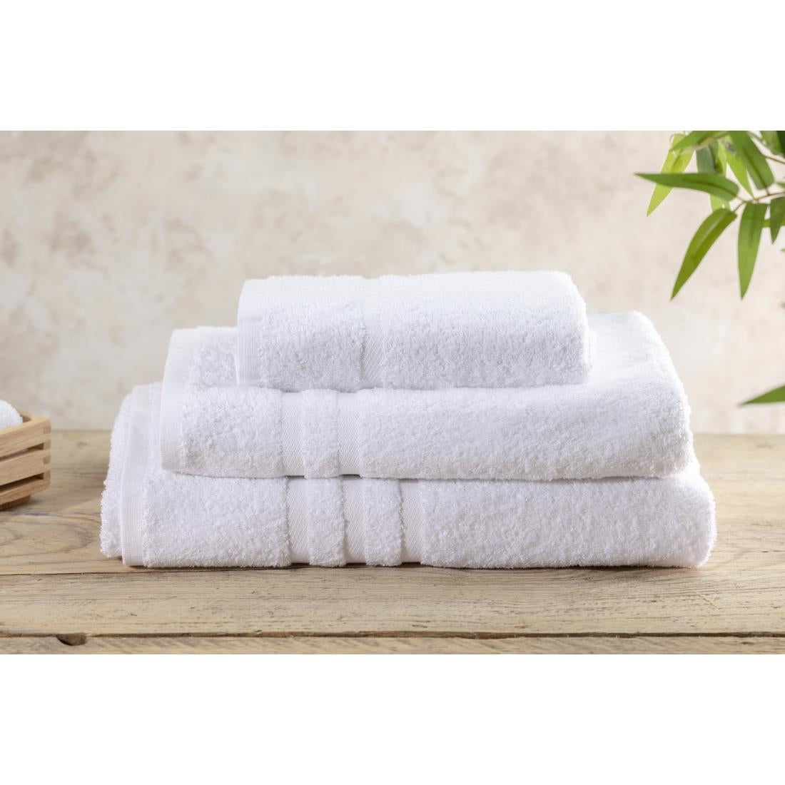 GT791 Mitre Comfort Nova badlaken wit 100x150cm