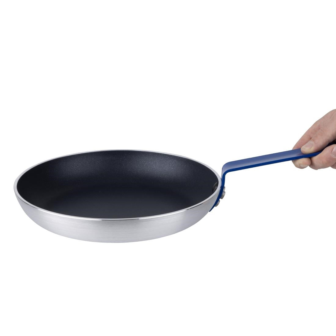 HT972 Hygiplas Aluminium Anti-aanbak Teflon Platinum Plus Koekenpan met Blauwe Handgreep 28cm