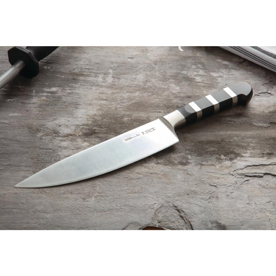 DL319 Dick 1905 Gesmeed Koksmes Zwart 21,6 cm