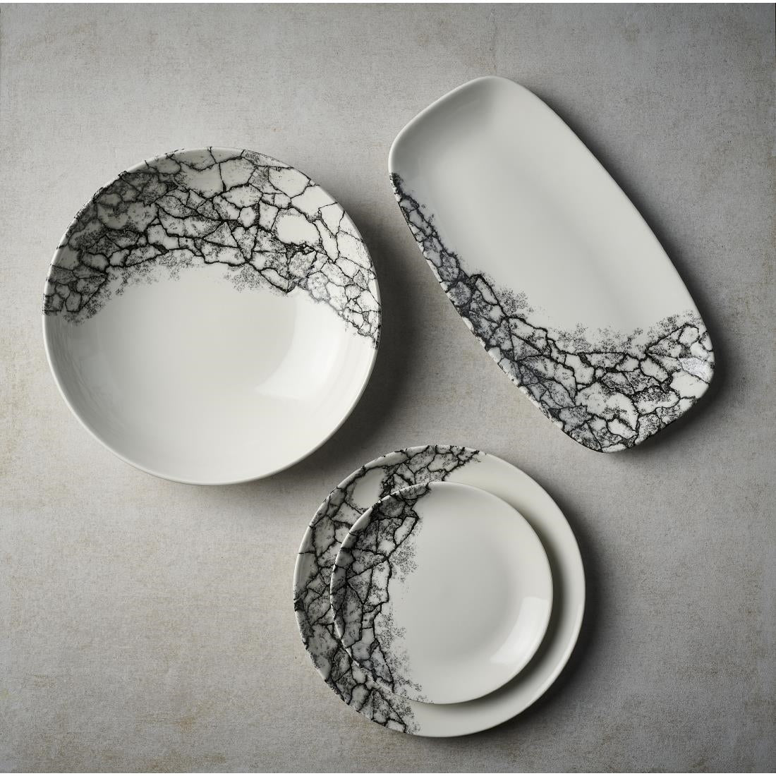 CU667 Churchill Kintsugi Accents Quartz Black Evolve Coupe Bord 16.5cm (12 stuks)