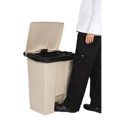 L374 Rubbermaid pedaalemmer beige 68Ltr
