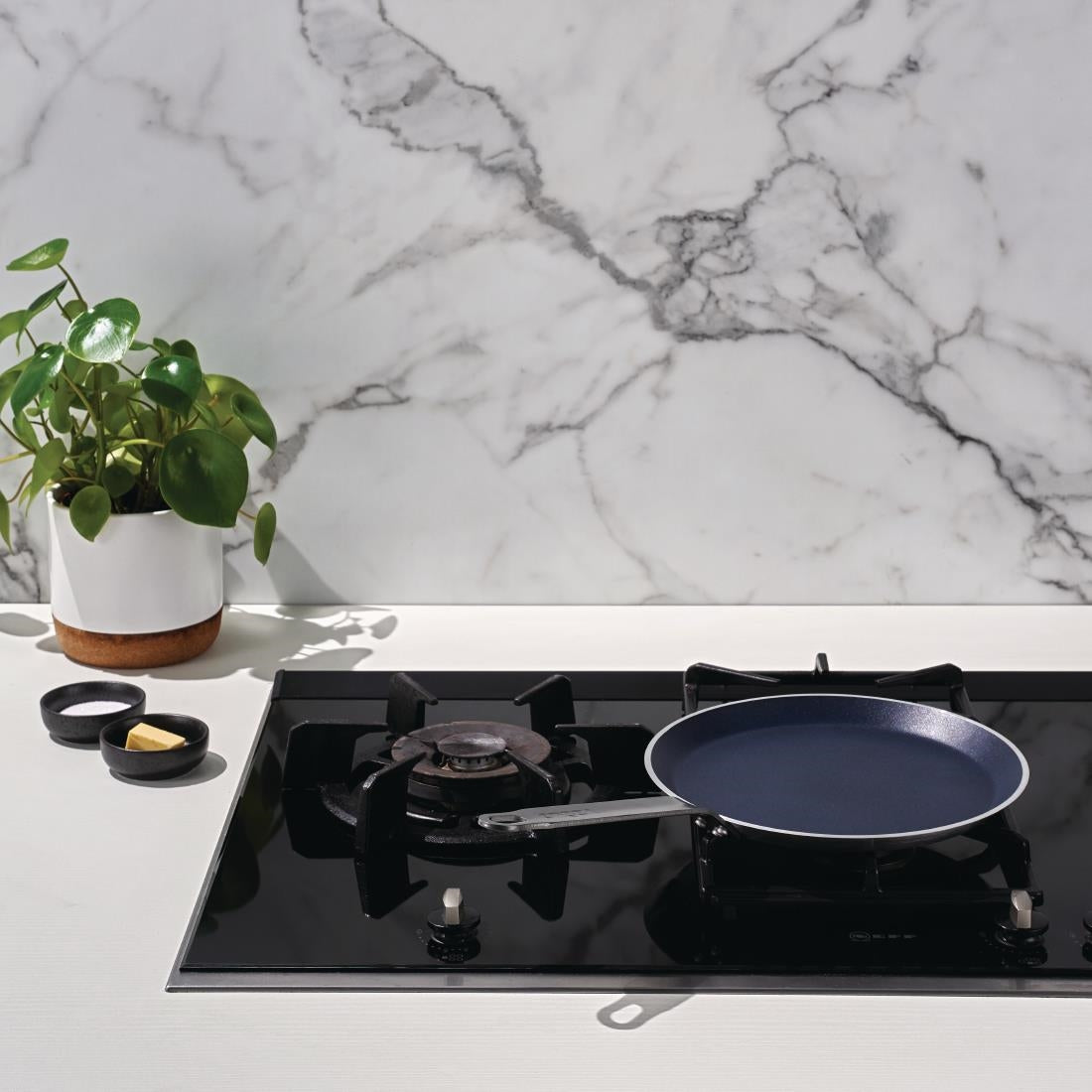 HT987 Vogue Aluminium Antiaanbaklaag Teflon Platinum Plus Crêpepan 26cm