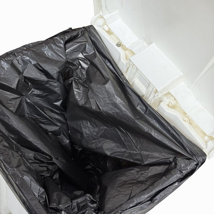 JA599 Nisbets Essentials Medium Duty Bin Bags Black 70Ltr (50 Pack)