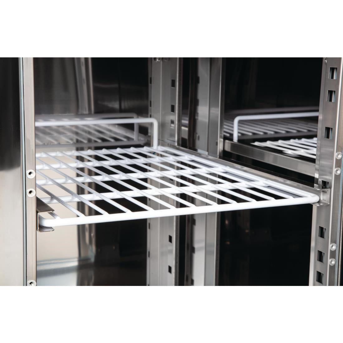 G379 Polar U-serie 4-deurs koelwerkbank 449L