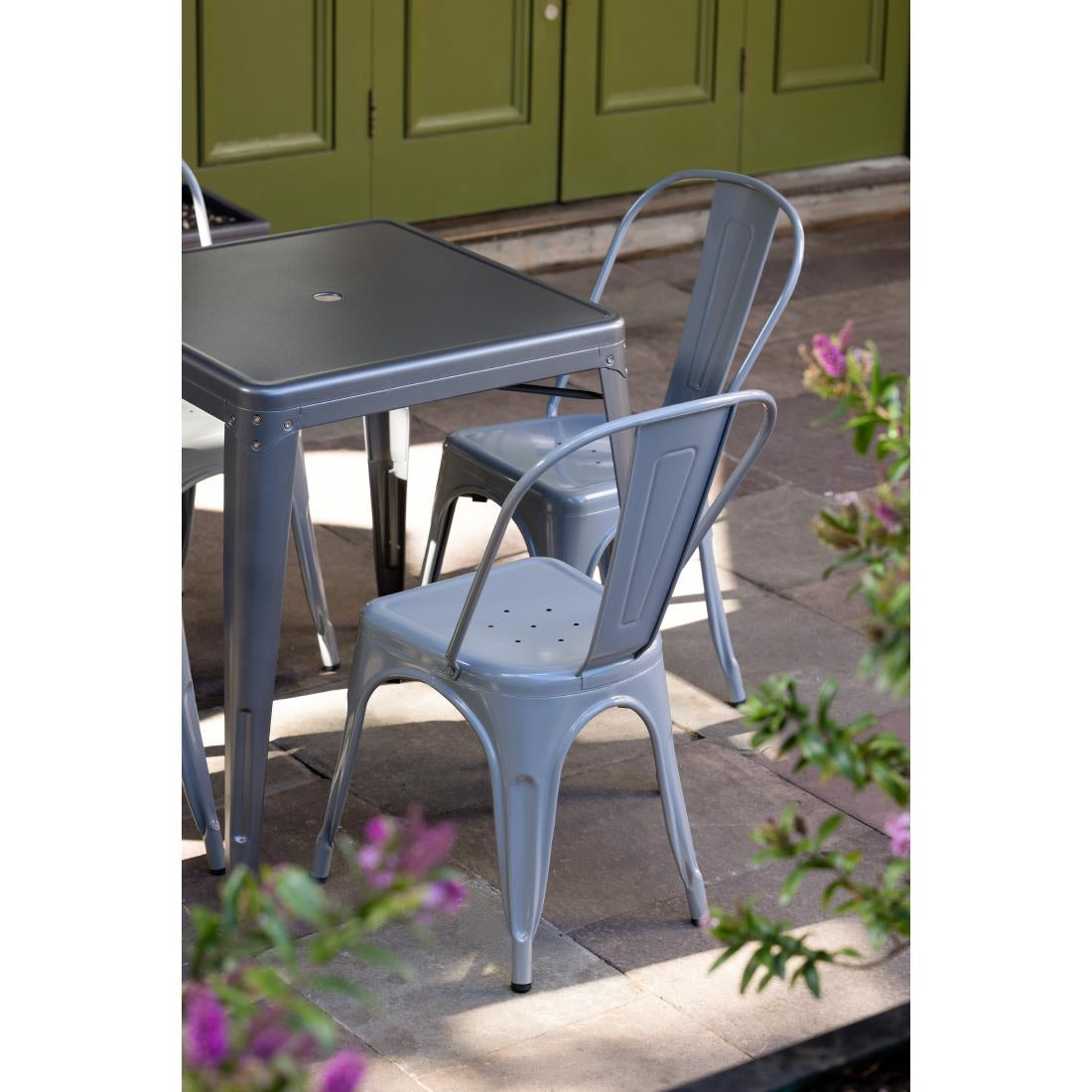 DM904 Bolero Bistro vierkante tafel grijs 66cm