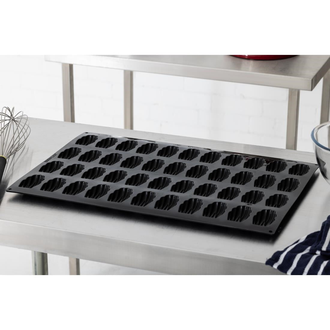CF161 Pavoflex siliconen bakvorm 44 madeleines