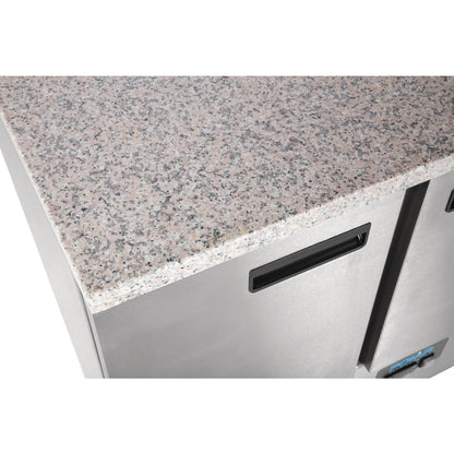 CL109 Polar G-serie 3-deurs koelwerkbank met marmeren werkblad 368Ltr