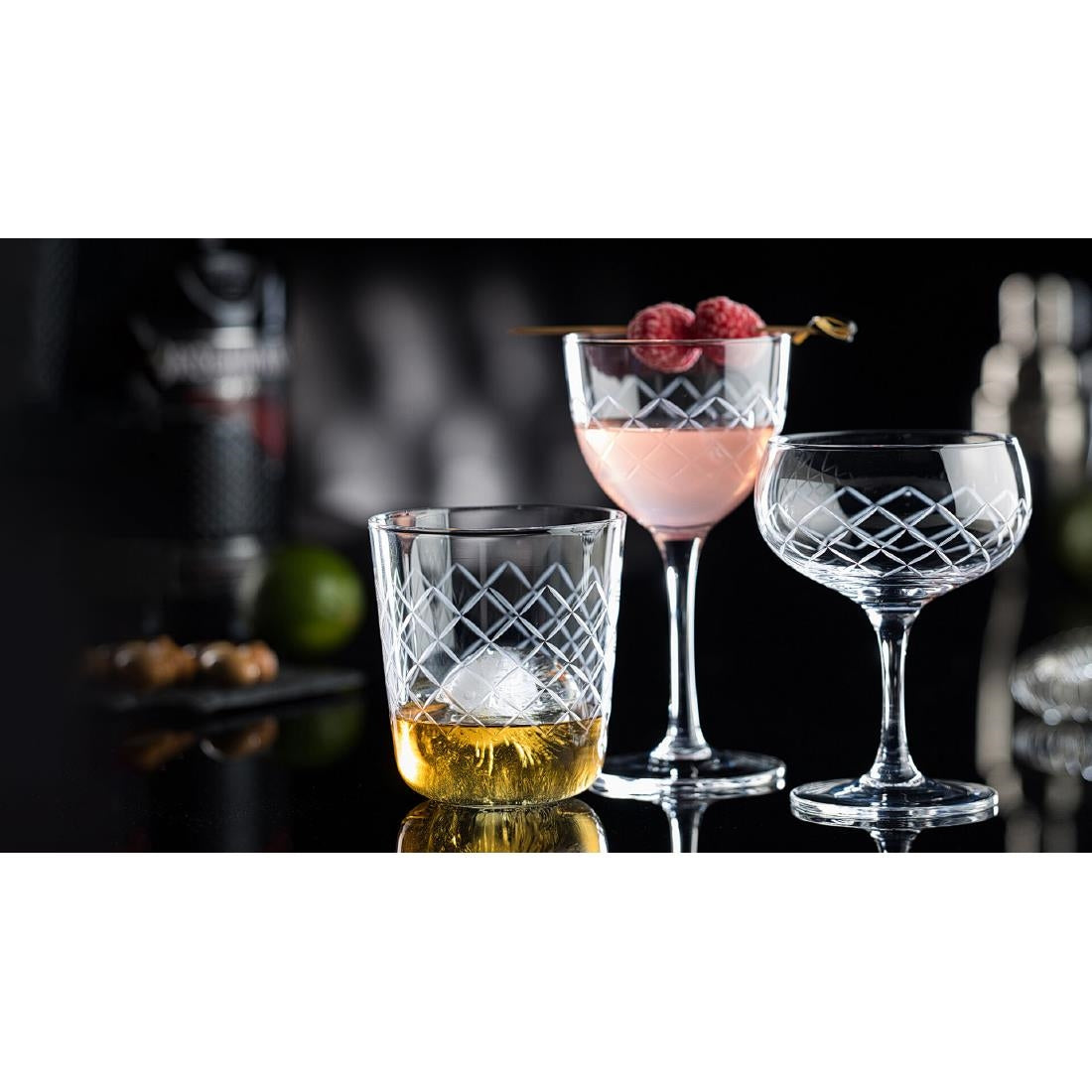 CZ064 Utopia Raffles Diamond Tumblers 360ml (6 Stuks)