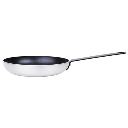 HX967 Nisbets Essentials Aluminium Koekenpan met Antiaanbaklaag Teflon 20cm