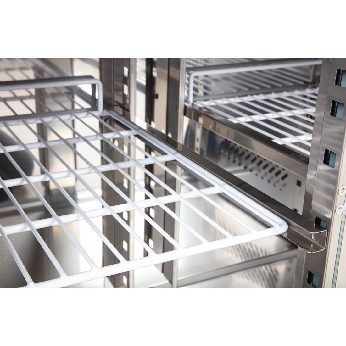 G377 Polar U-serie 2-deurs koelwerkbank 228L