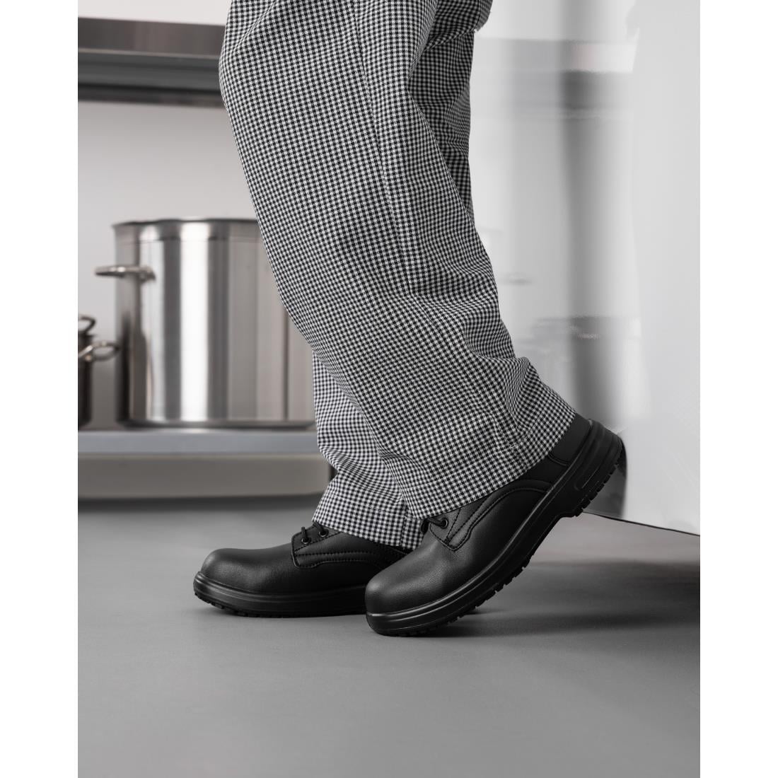 BB497-43 Slipbuster Basic veiligheidsschoenen zwart maat 43