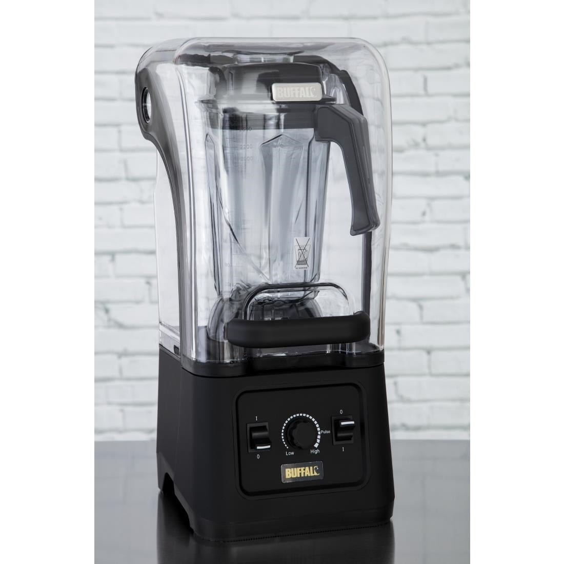 DR825 Buffalo handmatige blender met geluidskap 2,5L