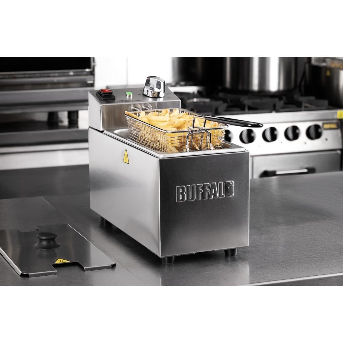 CU614 Buffalo Enkele Friteuse 3Ltr 2000W