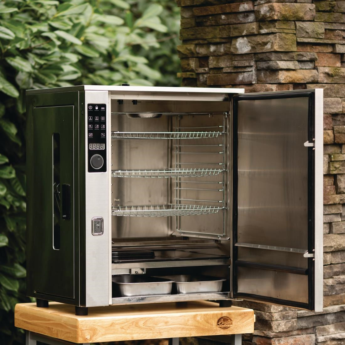 FE640 Bradley P10 Professional Food Smoker