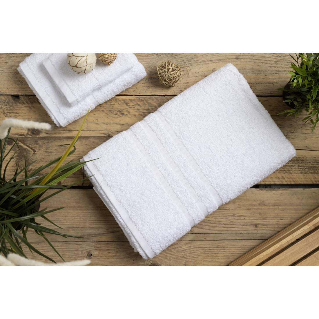 GT791 Mitre Comfort Nova badlaken wit 100x150cm