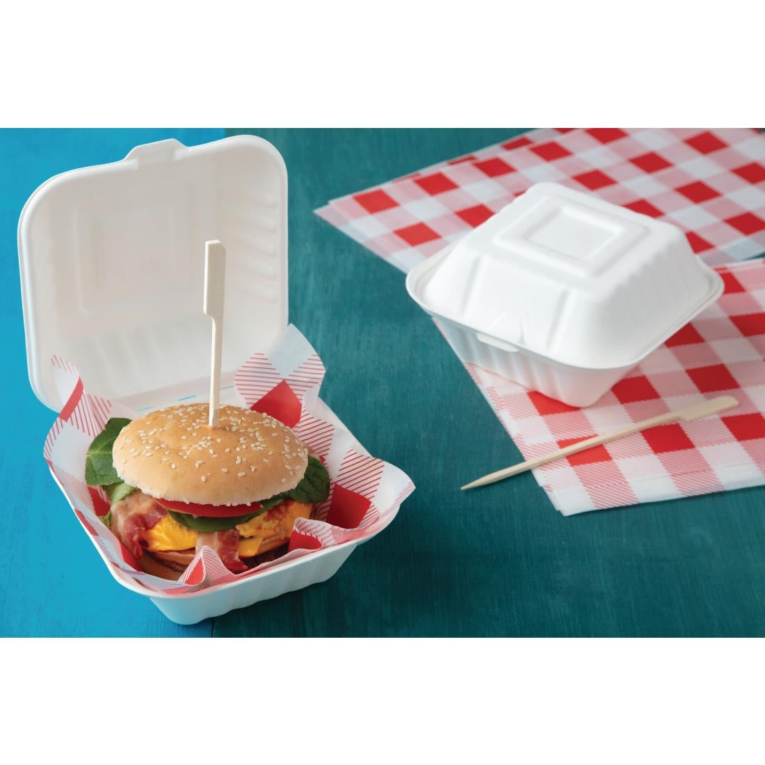 DW246 Fiesta Compostable bagasse hamburgerbakjes 152mm (500 stuks)