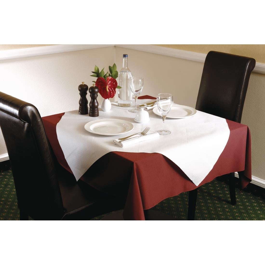 U215 Tork papieren tafelkleed wit 90x90cm (25 stuks)