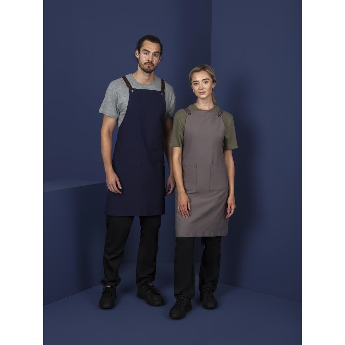 BB686 Southside Cotton canvas halterschort marineblauw