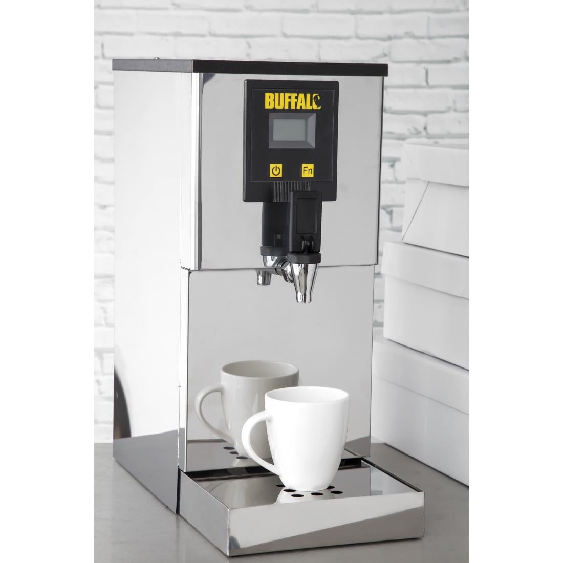 CN534 Buffalo 10Ltr heetwaterdispenser met filter