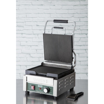 CF230 Waring paninigrill - groef/groef