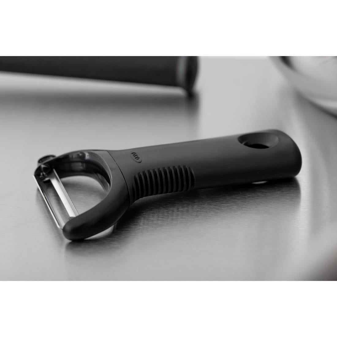 P302 OXO Good Grips dunschiller Y-model
