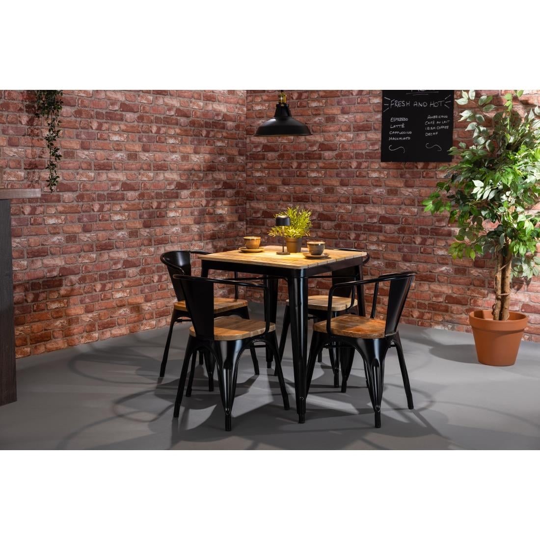HZ812 Bolero Bistro Eettafel Met Lattenblad Van Mangohout En Zwarte Poot 650mm