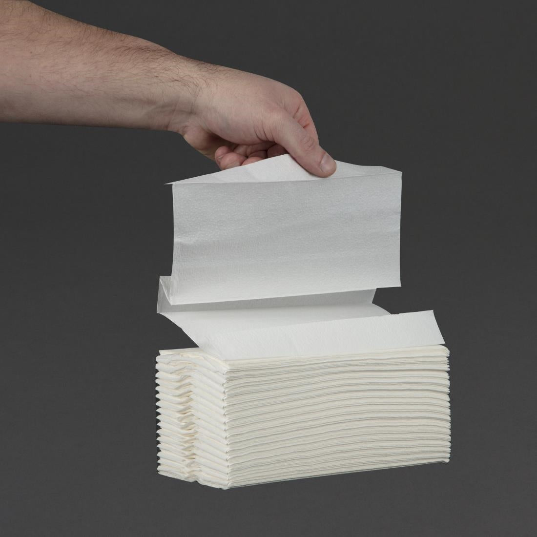 CF796 Jantex 160-pak C-gevouwen handdoeken 2-laags wit (15 stuks)